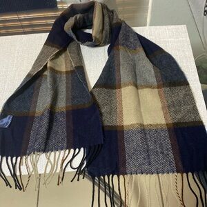 @@@TOMMY HILFIGER@@@ Tommy Hilfiger Scarf 🧣.